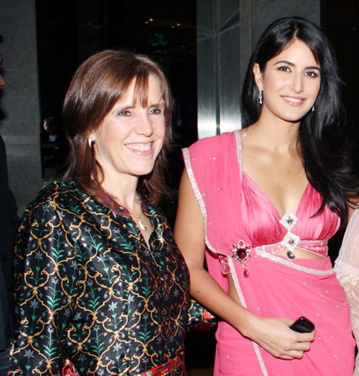 Bollywood daughters with their mothers