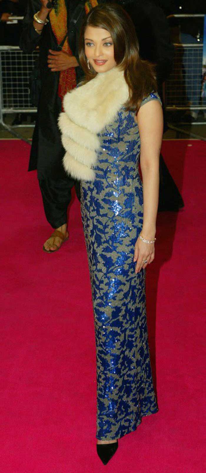 Fashion blunders by Aishwarya