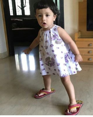 Unseen Pictures Of Ziva Dhoni 