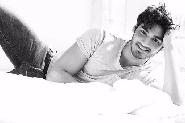 Debut Film Of Ahan Shetty