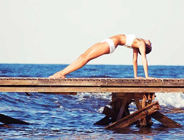 Bikini yoga