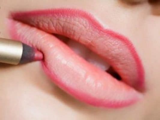 Lipstick Mistakes To Avoid