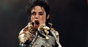 WTF! 5 Real Proofs That Michael Jackson Is Alive!