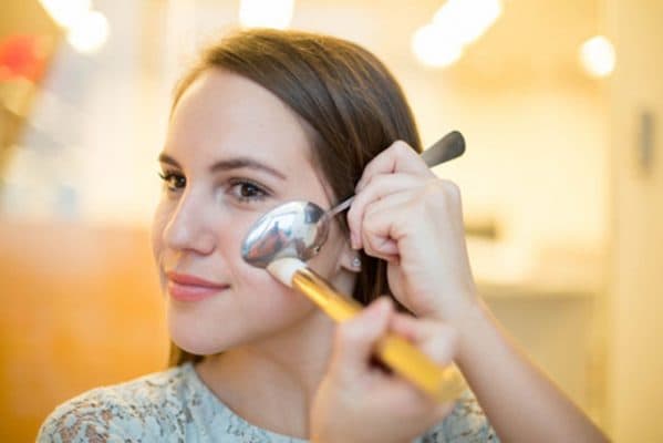 Beauty Tips With Spoon