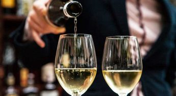 Indian Scientists Have Come Up With Wine Made Of Chai So That You Can Enjoy Both Together!