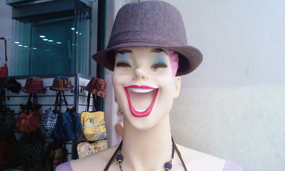 Hilarious Mannequins