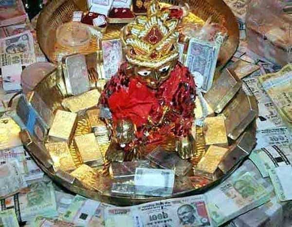 100 crores temple decoration