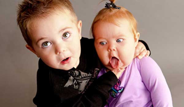 funny sibling rivalry pictures