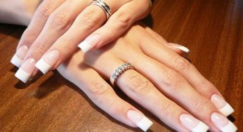 Here’s How To Pamper Yourself With A Quick Manicure