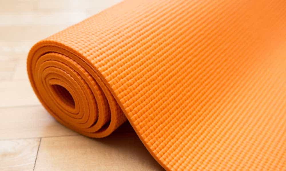Clean yoga mat