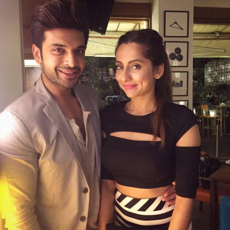 Pics: Karan Kundra & Anusha Dandekar Are Vacationing In South Australia