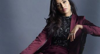 Shraddha Kapoor PREFERS This Pose The Most While Getting Clicked – Can You Guess It?