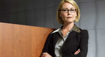 Seven Easy Tips to Impress Female Boss
