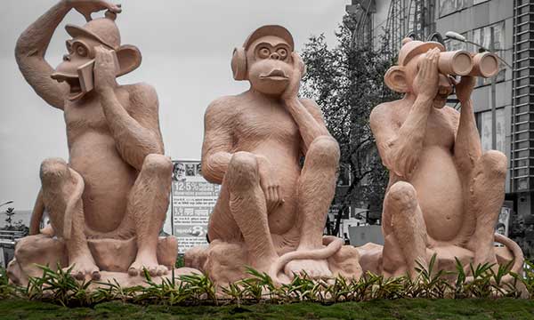 Funny Sculptures - These Are India's Few Funny Sculptures