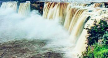 10 Beautiful Waterfalls Of MP That Will Leave You Mesmerized