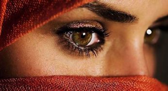 The Intoxicating Gestures Of Their Eyes Will Definitely Make You Feel Drunk!