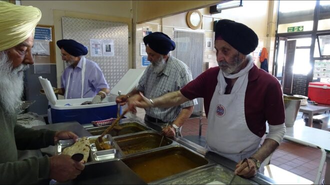 sikh langar gurudwara 2