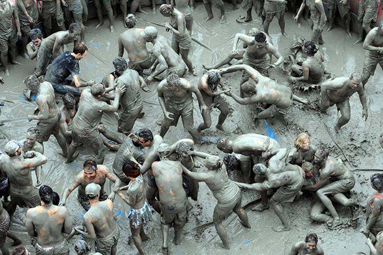 mud festival 1