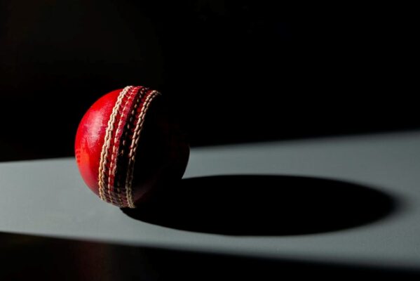 cricket-red-ball