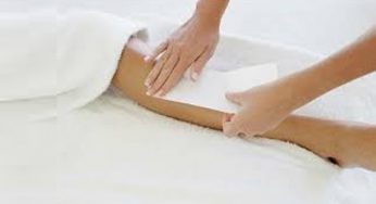 Wax the right way for rash free skin