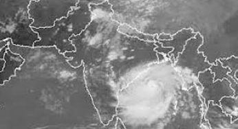 Cyclonic storm Phailin approaching Odisha, Andhra coasts