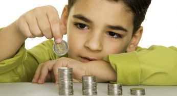 Teenagers require to be taught about personal finance