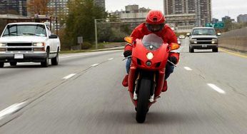 8 Precautions You Need to Take While Riding a Motorcycle