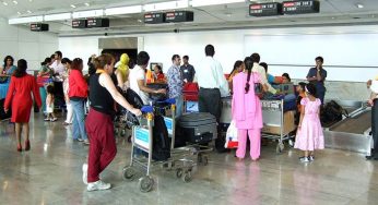 5 Most Idiotic Things Indians Do At The Airport!